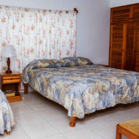 Vanvilla Guest House Negril Exteriér fotografie